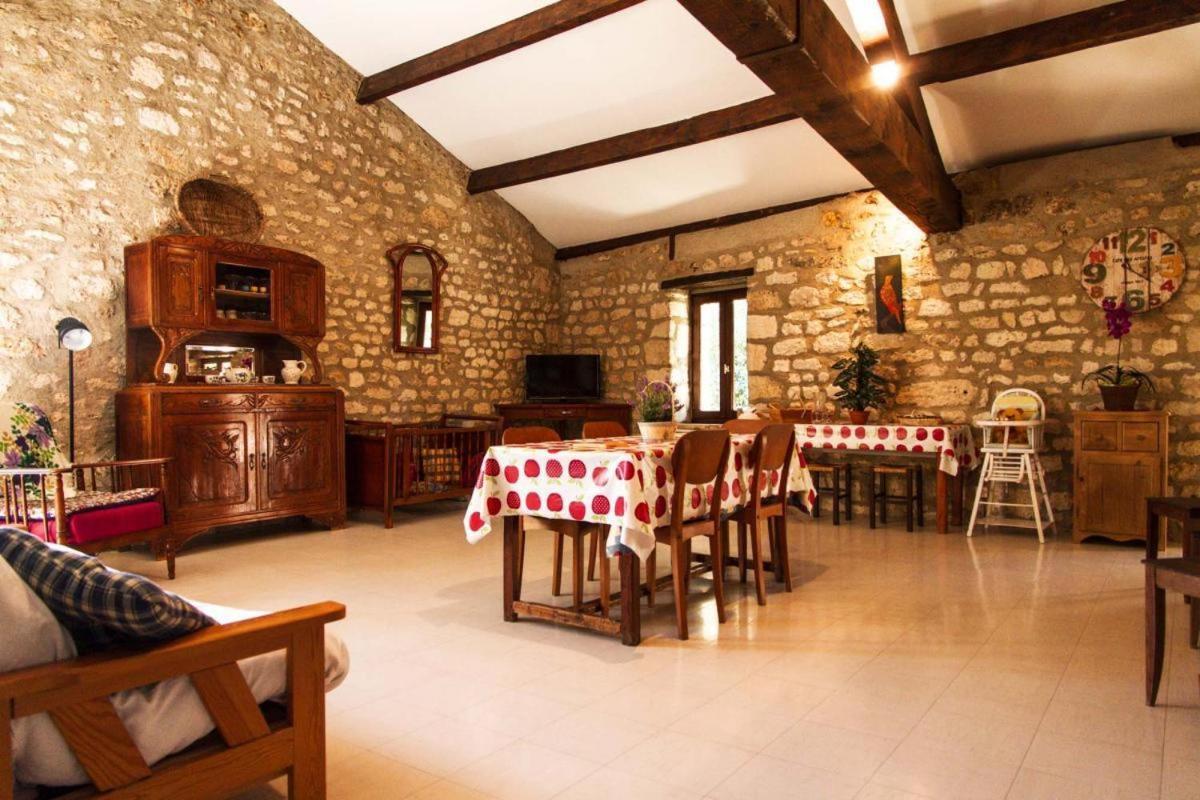 Vila Chez Simone Senouillac Exteriér fotografie